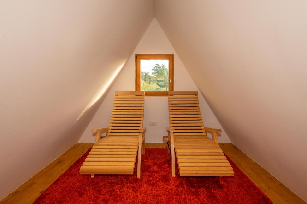 Vineyard Cottage Hocevar Ново Место Екстериор снимка
