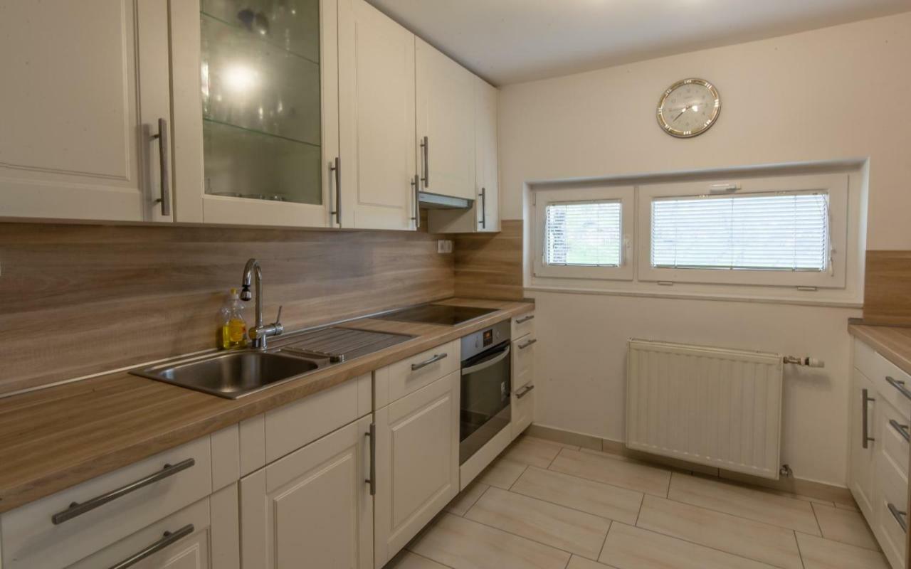 Vineyard Cottage Hocevar Ново Место Екстериор снимка