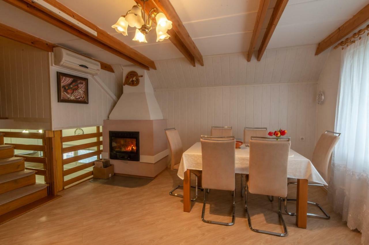 Vineyard Cottage Hocevar Ново Место Екстериор снимка